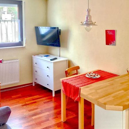 Ferienwohnung Maeder Schaafheim Buitenkant foto