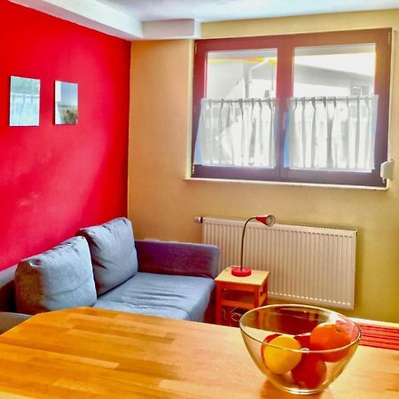 Ferienwohnung Maeder Schaafheim Buitenkant foto