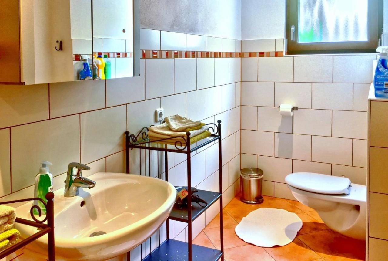 Ferienwohnung Maeder Schaafheim Buitenkant foto